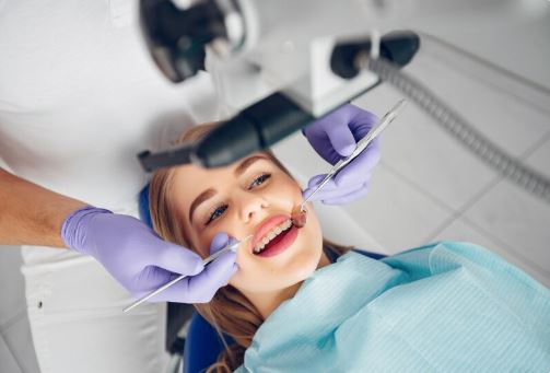 Teeth Polishing Treatment